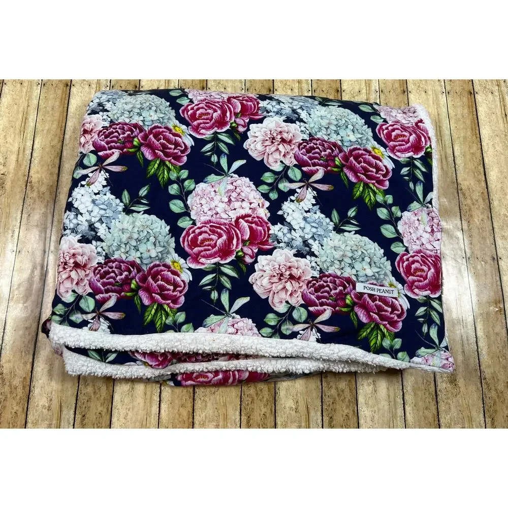Posh Peanut Hayley Floral Luxe Plush Patoo Bamboo Blanket 60x40